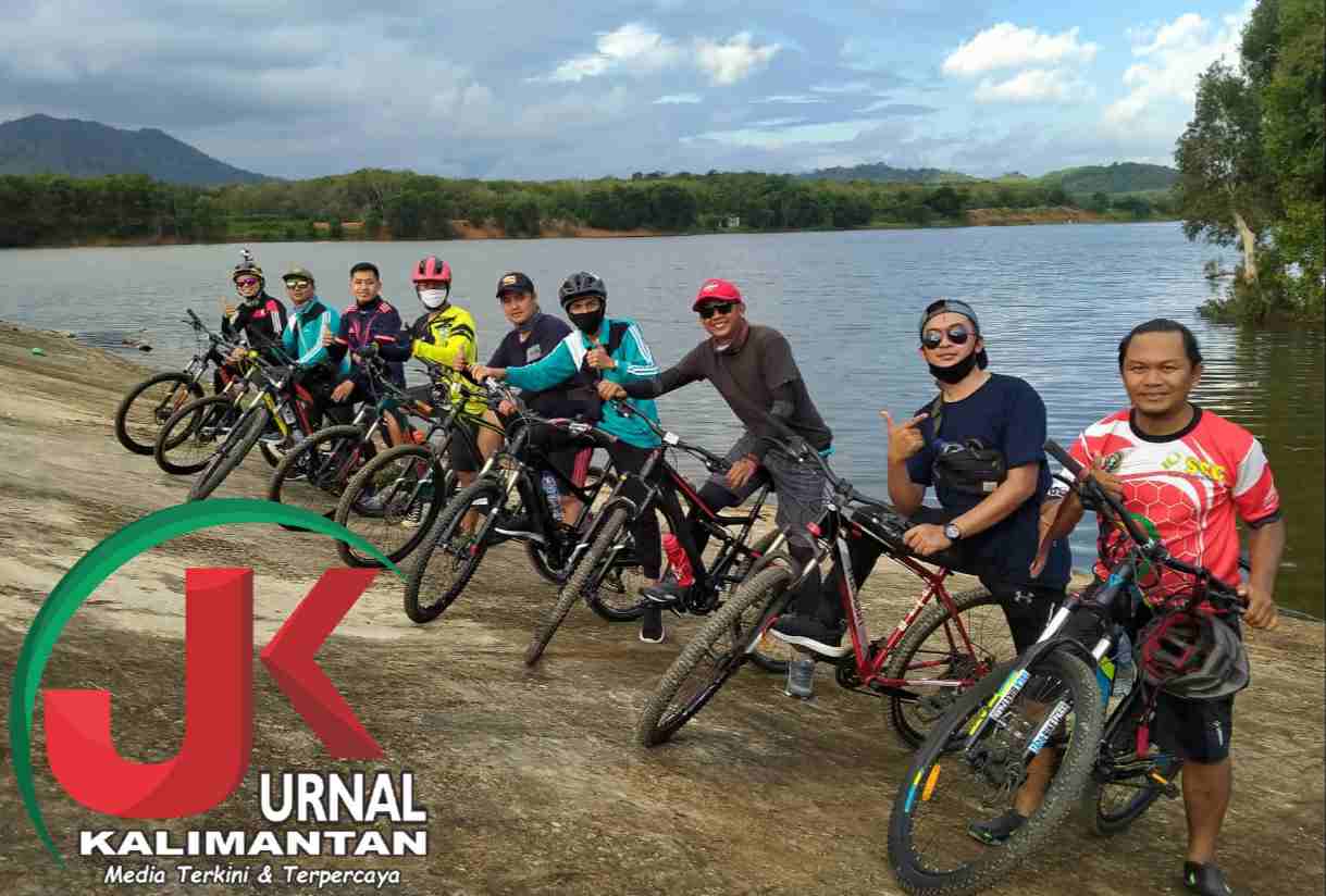 Gowes