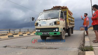 Lamban Diperbaiki, Jembatan Basirih Memakan Korban