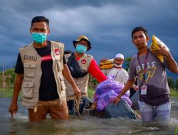 BAGUNA Kalsel Bagi Sembako dan Vitamin