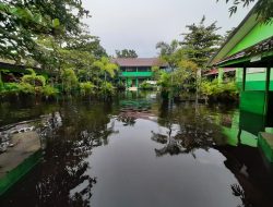 Usai PPKM, Tatap Muka Kembali Tertunda Akibat Banjir