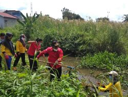 Aliran Sungai Baguntan Terhambat, Saut Nathan Samosir Bergerak Lakukan Pembersihan