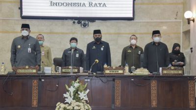 Dua Raperda Disahkan, Penjabat Gubernur Kalsel : Semoga Bermanfaat Untuk Rakyat