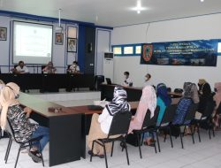 Bantu Para Ibu Rumah Tangga Berdaya, Pelabuhan Perikanan Banjarmasin Berikan Pelatihan Membuat Pempek