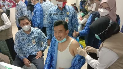 Sejumlah Pejabat dan Staf di Tanbu Ikuti Vaksin Covid-19