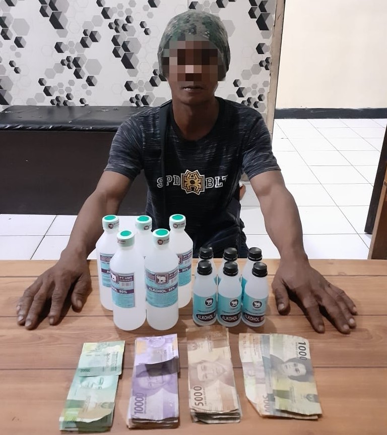penjual Alkohol diciduk polisi