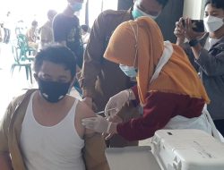 Cukup Bawa KTP, Bisa Bervaksin di 8 Masjid Ini