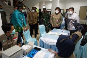 Percepat Proses Vaksinasi Lansia di Tanbu, Safrizal ZA Usulkan Secara Door To Door