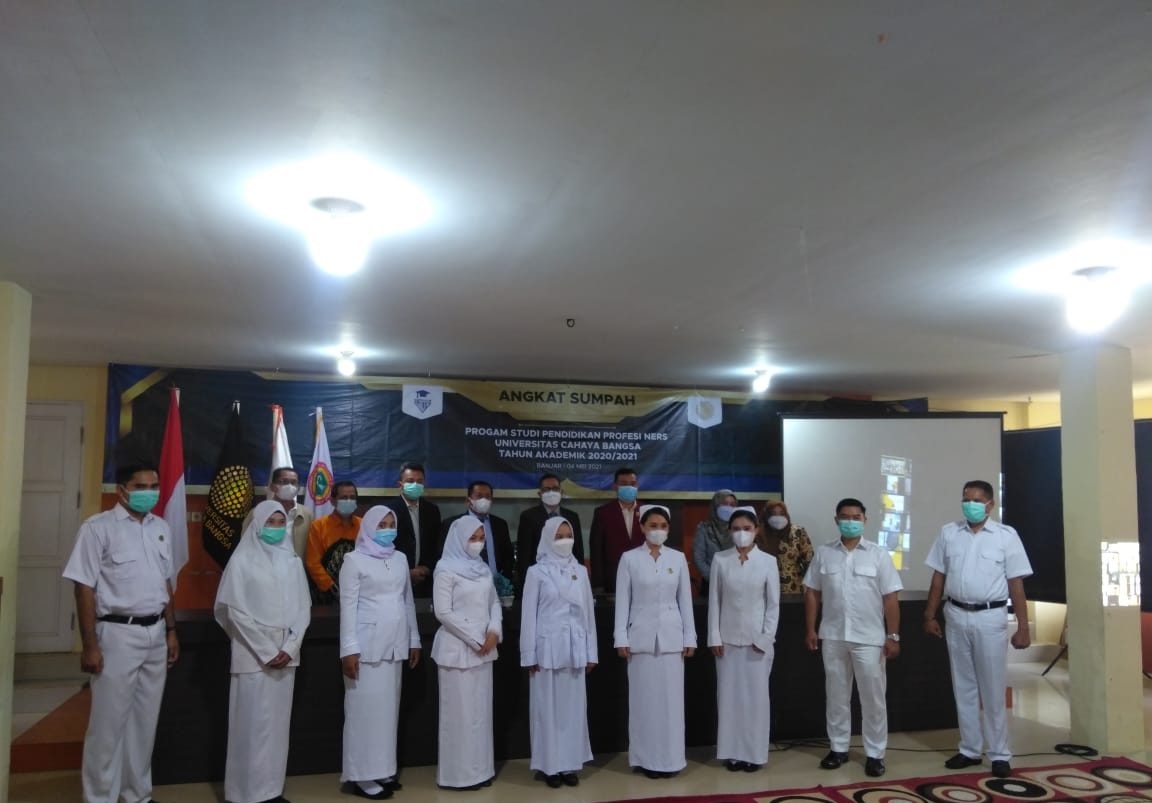 Universitas Cahaya Bangsa
