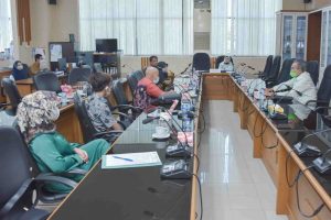 Komisi I DPRD HST Konsultasikan Perda Inisiatif ke DPRD Provinsi Kalsel