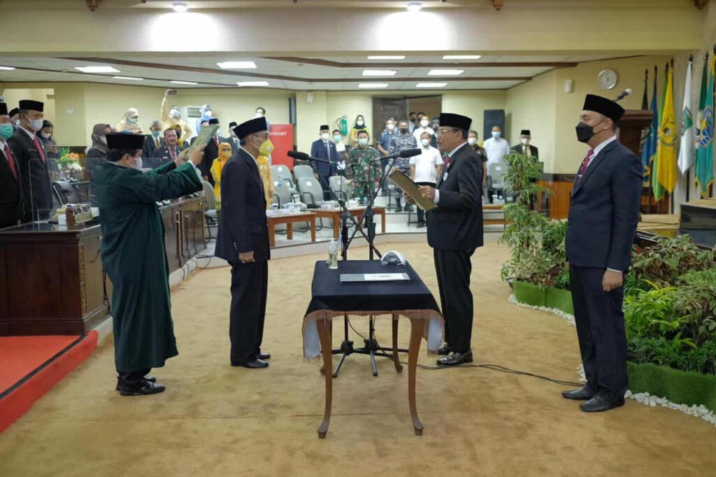 Isra Ismail Resmi Dilantik, Komposisi DPRD Kalsel Lengkap