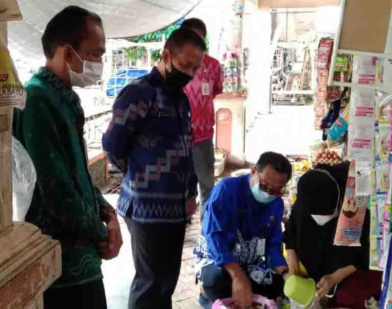 Harga Bapok dan Bapokting di Pasar Niaga Bersujud Turun Pesat, Yuk Intip Harganya!