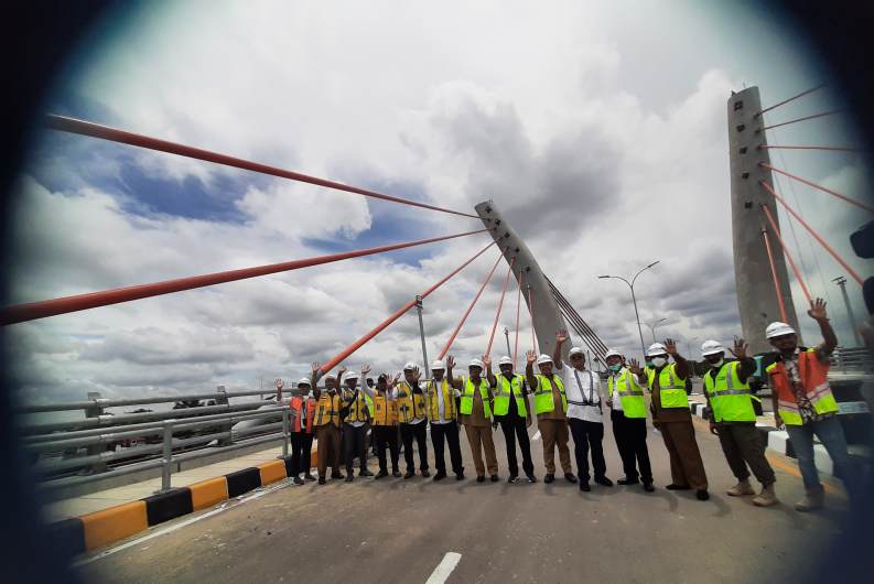 Sudah 99%, Jembatan Alalak Segera Diresmikan Presiden