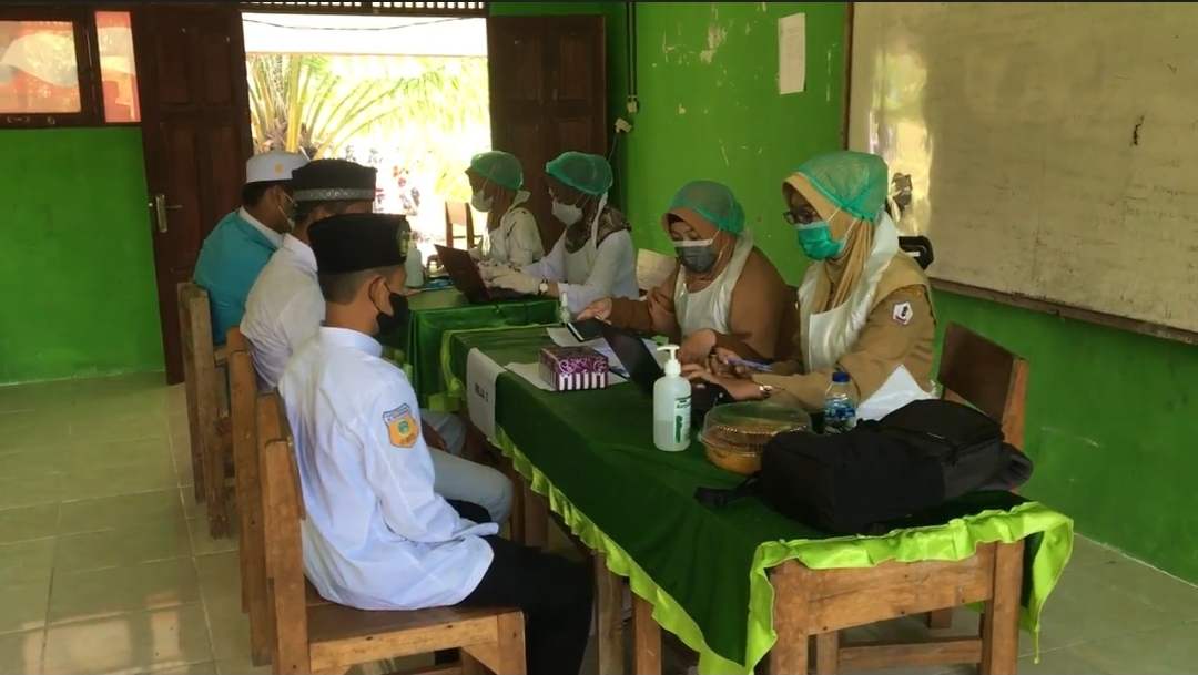 Ponpes Al-Munawwir Pelopor Vaksinasi Covid-19 di Batola 