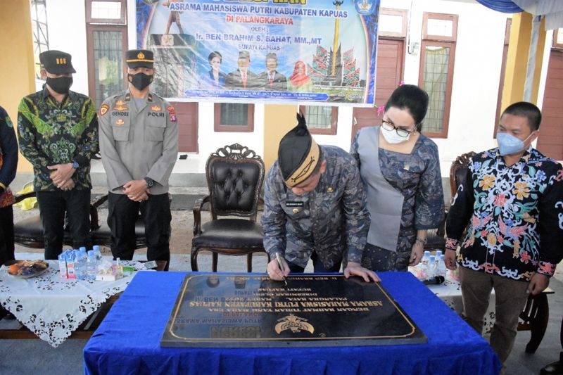Asrama Mahasiswa Putri Kapuas di Palangkaraya Diresmikan, Begini Pesan Bupati