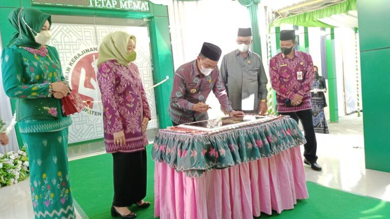 Zairullah Resmikan Rumah Kemasan Tanah Bumbu