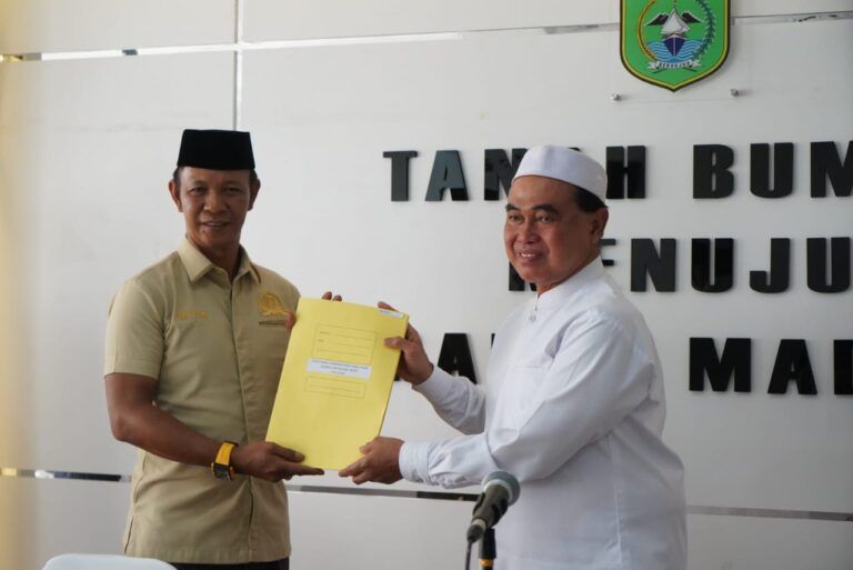 Bahas Pajak, Zairullah Terima Kunjungan Komisi II DPRD Kalsel