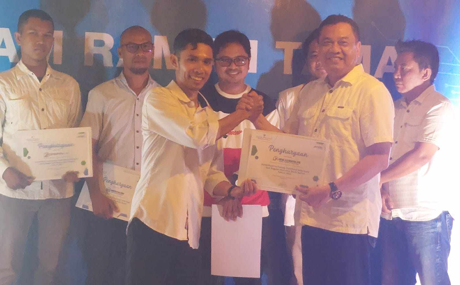 Bank Kalsel Berikan Penghargaan kepada Banyak Media Massa di Kalsel