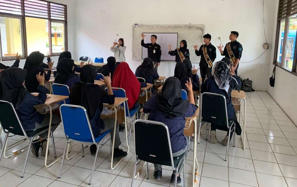 Tim Pusling Palnam dan Forum Anak Gembirakan Penghuni Panti RSPD Iskaya Banaran