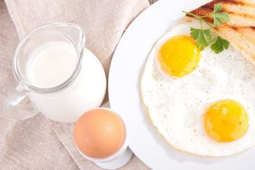 Konsumsi Telur & Susu Setiap Hari Bisa Cegah Stunting