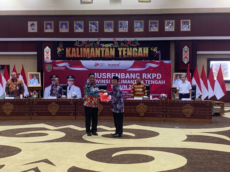 Wakil Bupati Nafiah Ibnor Resmi Jabat Plt Bupati Kapuas