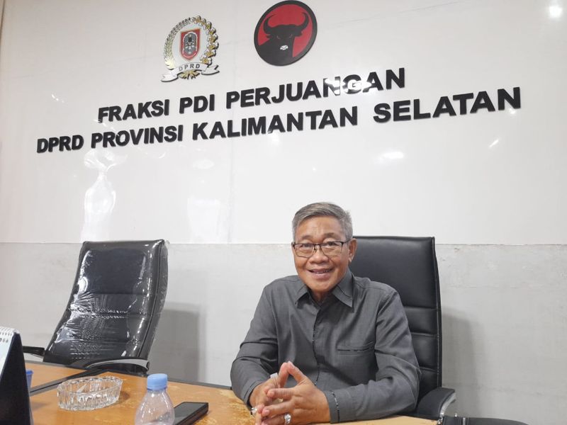 Komisi II Desak Pemerintah Keluarkan Pergub Pembakaran Lahan Terbatas
