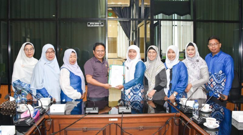 Sekretaris Komisi IV Terima Audiensi Forum Pemerhati Stunting