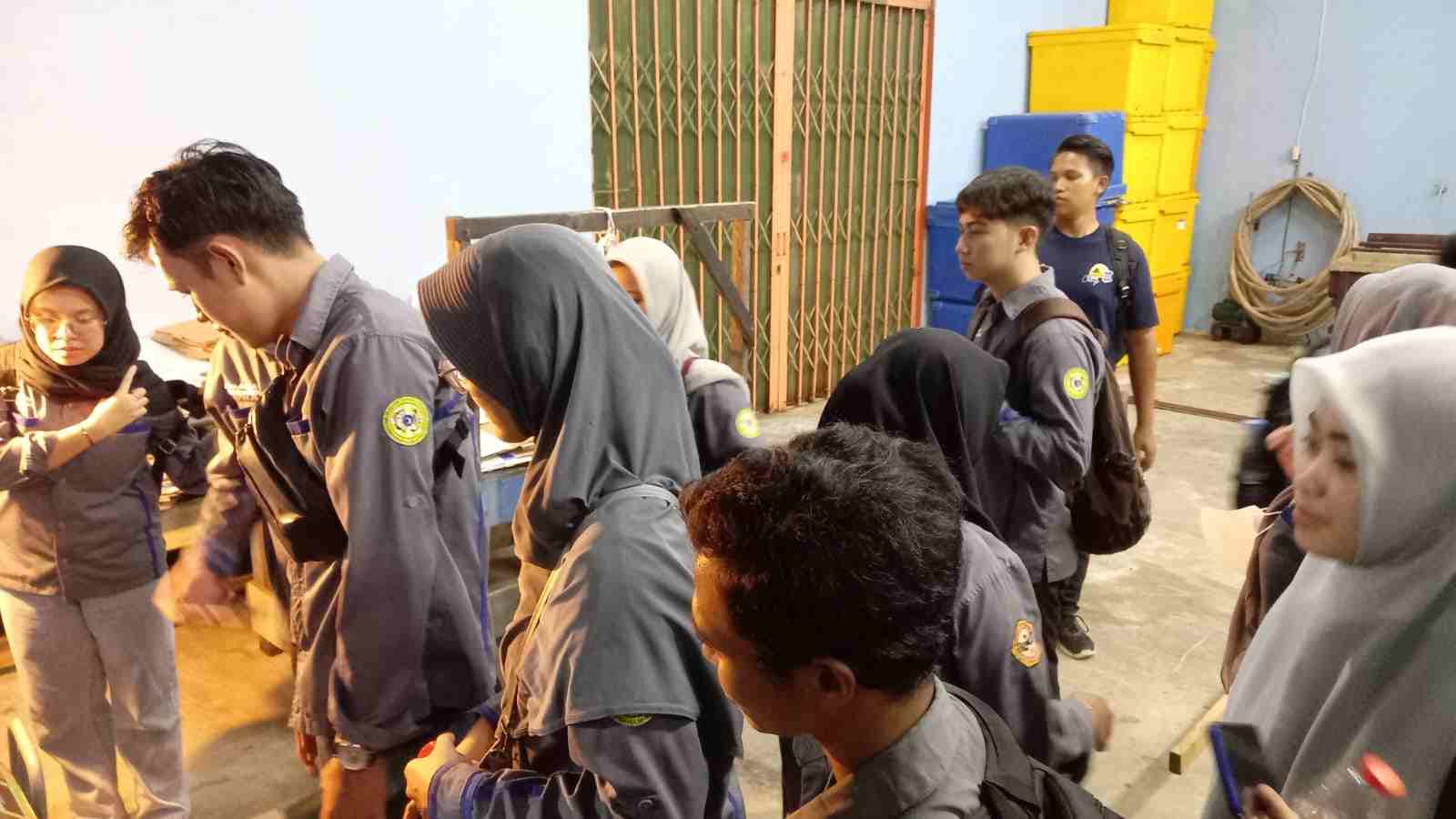 Pelabuhan Perikanan Banjarmasin Menjadi Lokasi Praktik Lapang Mahasiswa ULM