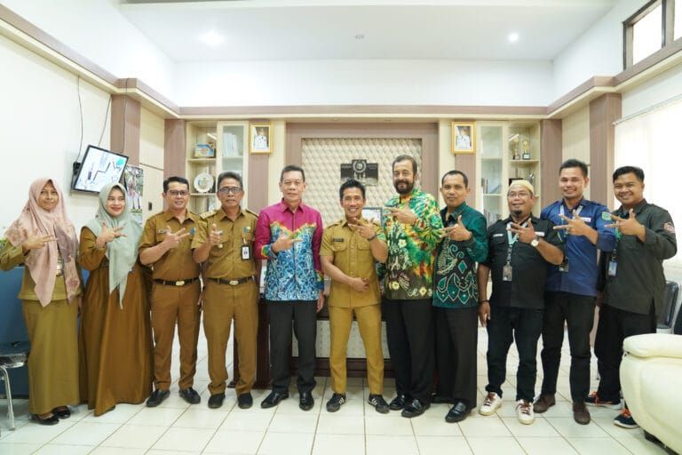 Diskominfo SP Tanbu Dikunjungi KPID Kalsel Bahas Ini