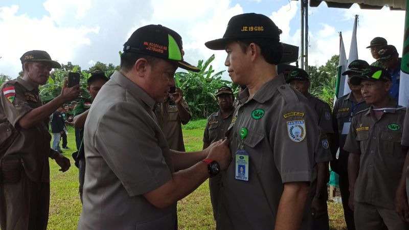 Rosehan NB Lantik Pengurus RAPI Kabupaten Banjar