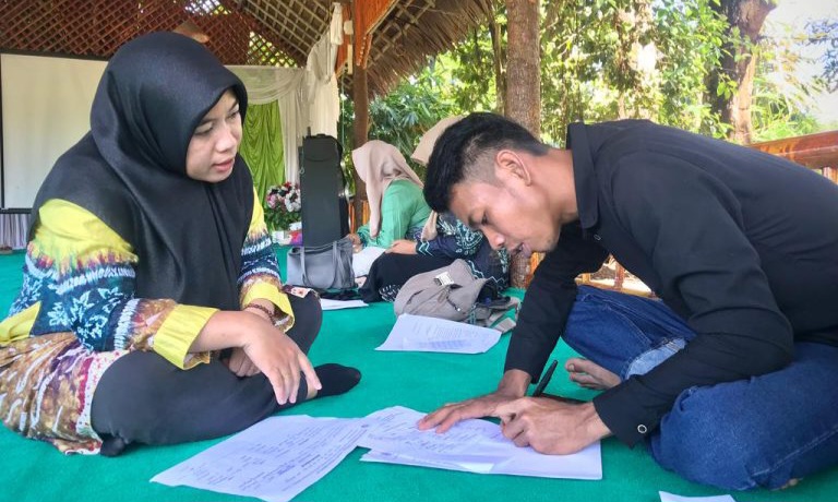 Bank Kalsel Cabang Paringin Sosialisasikan Program Perkreditan Bagi BUMDes