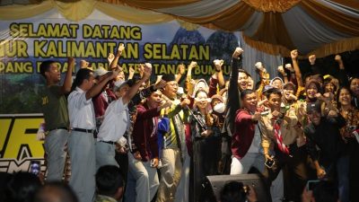 Turdes di Tanah Bumbu, Paman Birin Semangati Siswa-Siswi SMAN 1 Simpang Empat