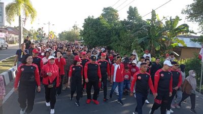 Ribuan Warga Pulang Pisau Antusias Mengikuti Jalan Sehat dan Senam