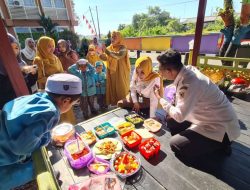 Dikenal Sebagai Tokoh Kebanggaan Gambut, Anak-Anak TK Islam Al Mukhtar Antusias Bertemu Bunda Nunung