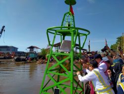 Dirhubla RI Apresiasi PT Ambapers Pasang 5 Unit Alat Bantu Navigasi Pelayaran