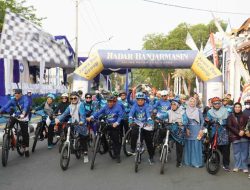 Ribuan Warga Semarakkan Hari Jadi ke-497 Kota Banjarmasin dengan Gowes Bersama