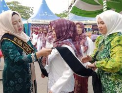 Hj Wahyu Windarti Zairullah Kukuhkan Bunda Literasi Kecamatan