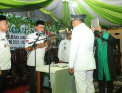 Bupati Tanbu Zairullah Lantik Puluhan Kades Terpilih