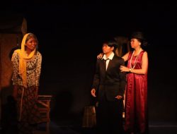 SMPN 6 HST Borong Juara Festival Teater Modern Tahun 2023