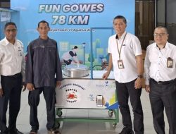 UPZ Bank Kalsel Berikan Bantuan Rombong Barokah Kepada UMKM