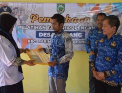 Wujud Kepedulian Terhadap Pengembangan Masyarakat, DPMPTSP Balangan Gelar Pelatihan Tatarias Penganten