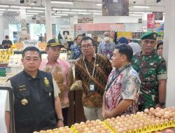 Jelang Nataru, Wali Kota Ibnu Sina Pantau Harga Kebutuhan Pokok