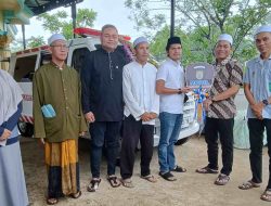 Bupati Balangan Serahkan Hibah Mobil Ambulan dan Struktur Kanopi Mesjid Nurul Hasanah