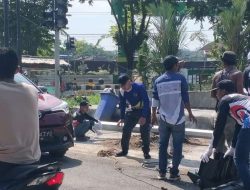Urai Kemacetan Dishub Balangan Pasang Traffic Light di Beberapa Titik Ramai Pengguna Jalan