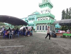 Sambut Jemaah Haul Guru Sekumpul, Masyarakat Barabai Dirikan Rest Area