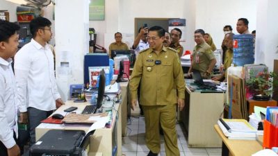 Kunjungi Dinas Lingkungan Hidup, Wali Kota Ingin Kota seribu Sungai Kembali Raih Adipura