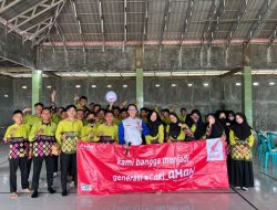 Trio Motor Edukasi Keselamatan Berkendara di MAN Tanah Laut