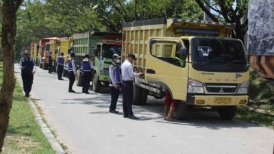 Tim Gabungan Dishub Balangan Gelar Sosialisasi dan Gakkum ODOL