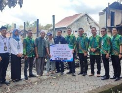 UPZ Bank Kalsel Serahkan Bantuan Dana Bagi Korban Kebakaran di Komplek Maritam Paringin