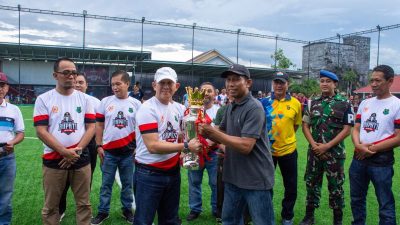 Sekda Buka Turnamen Mini Soccer Bupati Cup III