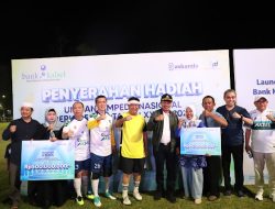 Bank Kalsel Serahkan Hadiah Pemenang Undian Nasional Tabungan Simpeda